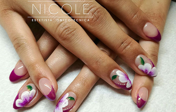 NICOLE - Estetista Onicotecnica Pordenone